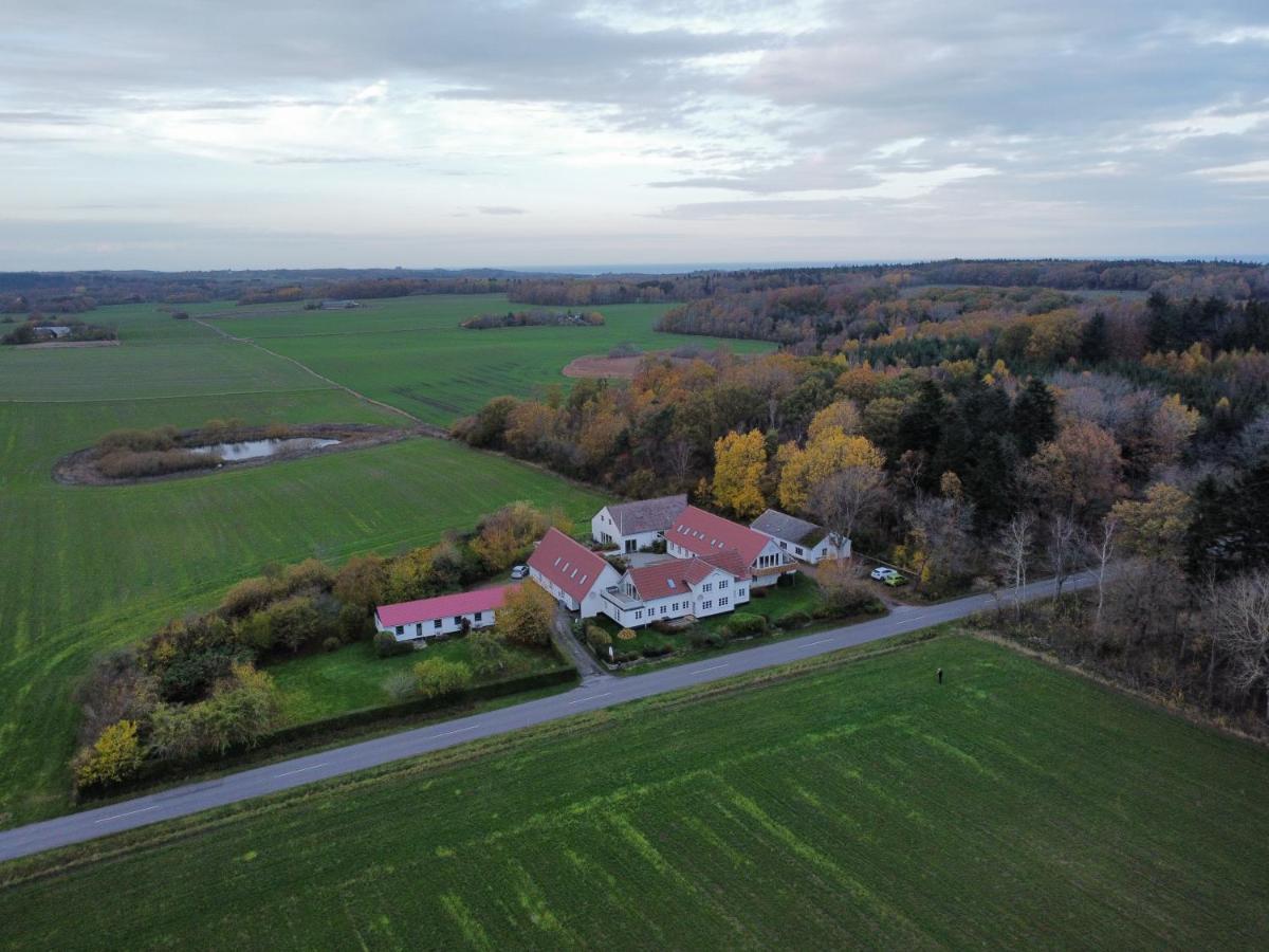 Feriestedet Skovly Klemensker Extérieur photo